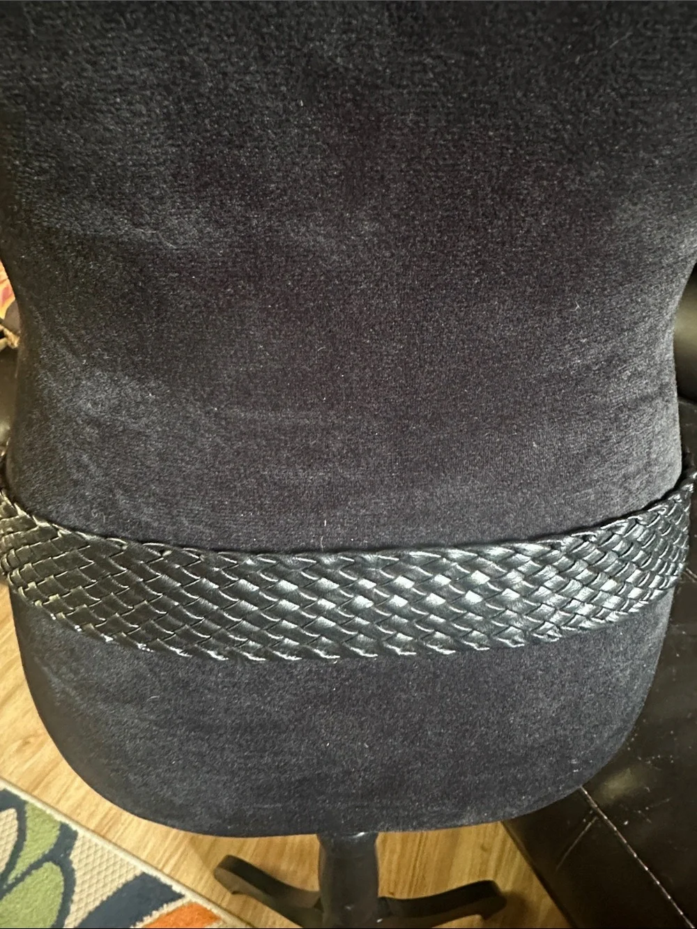 Woven Black Braided Women’s Belt with Round Buckle